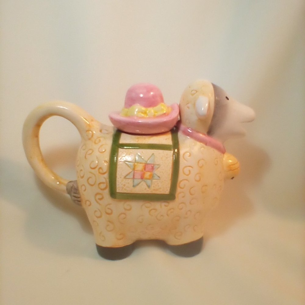 Vintage Lamb Tea Pot/Creamer. Hand painted